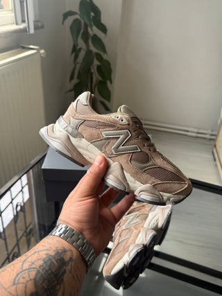 New Balance 9060 Kahve