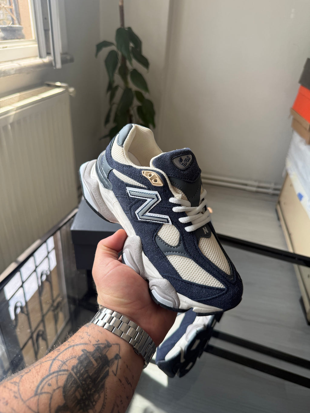 New Balance 9060 Laci