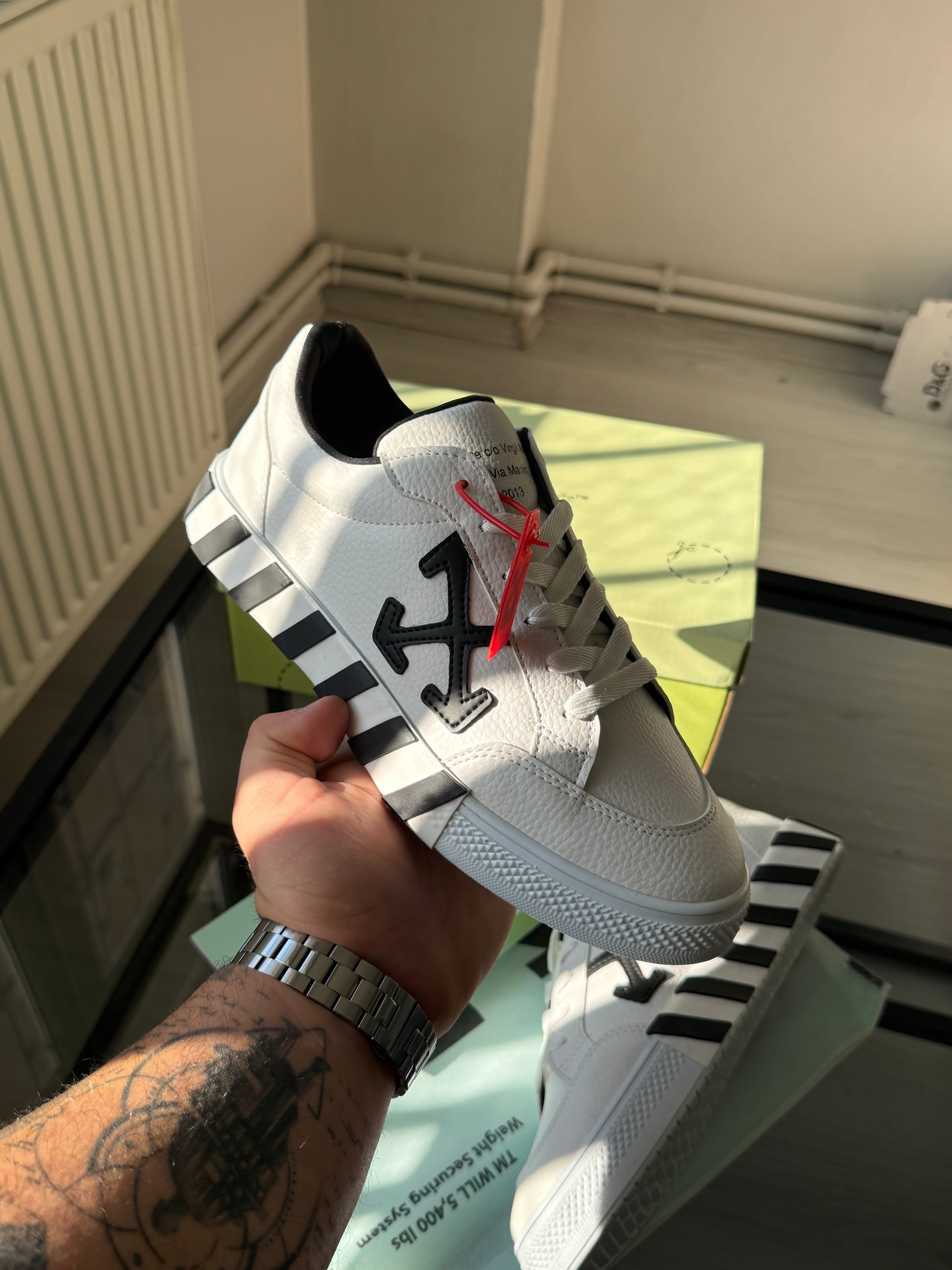 Off White Beyaz