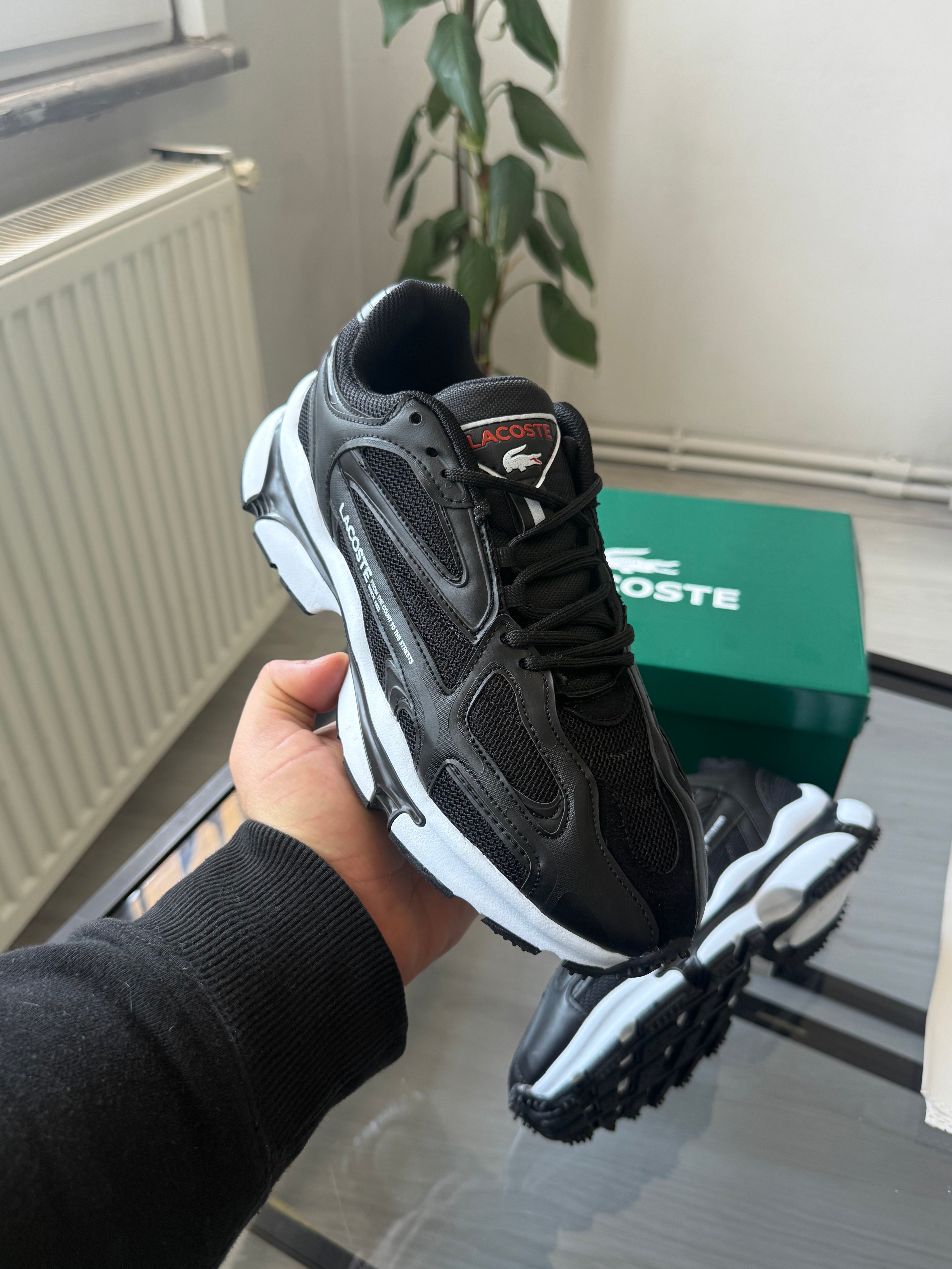 Lacoste Siyah